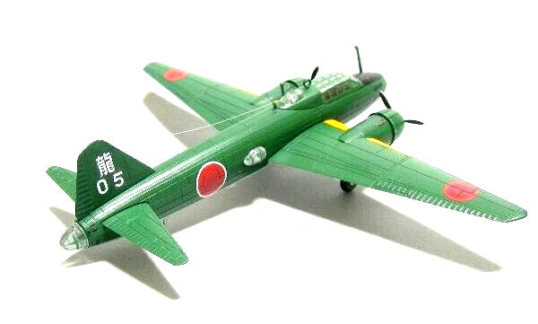 1/144 F-toys Mitsubishi G4M dark green JAPAN HEAVY BOMBER AIRCRAFT WW2 (1A)