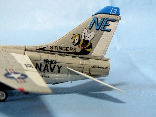 1/144 F-toys U.S.NAVY Collection vol.1 #3a A-7E Corsair II U.S.NAVY VA-113 Stingers