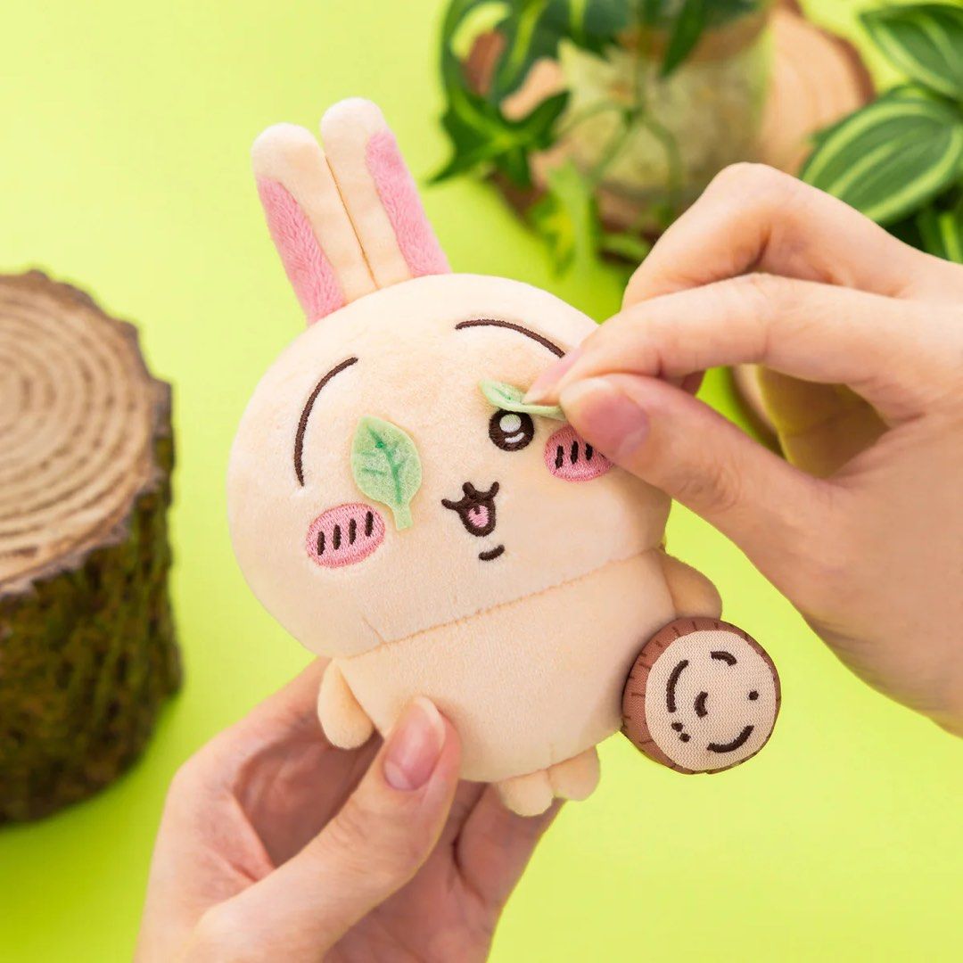 Japan Chiikawa Mascot Holder - Usagi : Is this a watermelon smash